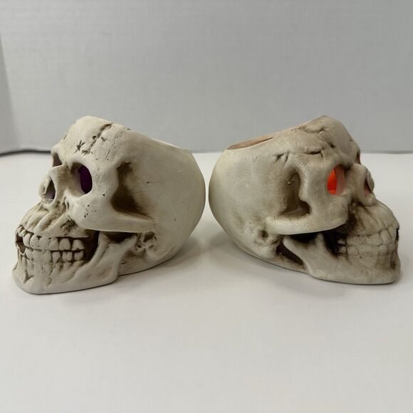 Skulls Ceramic Tea Candle Holders Set of 2 Orange/Purple Halloween Horror Goth - Picture 2 of 16